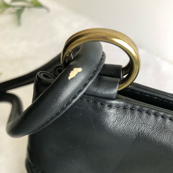Giani Bernini Navy Leather Shoulder Bag - Picture 10 of 10